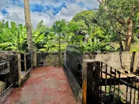 3 Bedroom appartment 1 min walk from Bruno Cheong Hospital & flacq centre Các khách sạn gần Deer Island