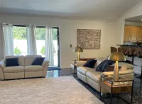 Pet friendly Royal Palm oasis with pool Hotels in Royal Palm Beach