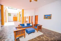 CORSELLI HOUSE Hotels in Aposentillo