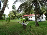 villa Fafa..a paradise 1 minute walk from the lagoon Hotels in 
