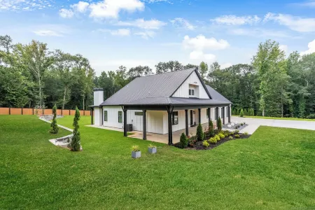 The Estate, King Beds, near Chateau Elan and Road Atlanta, lake Lanier