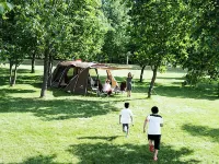 Snow Peak Kanuma Campfield & Spa Hotel di Kanuma