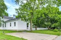 Vineyard Retreat at George Vest Historical Home - 4-Star