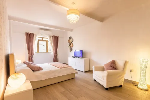 Magnificent Sea View Penthouse Cospicua - Happy Rentals