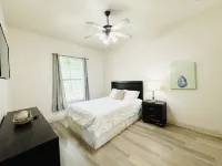 Perfect for Unwinding and Relaxation - Spacious Private Retreat