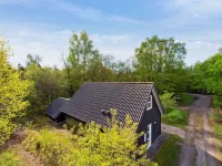 "Øgot" Hotels in Give