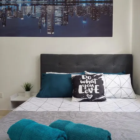 KLIA Travel Homestay - 3R 2B - Wifi & Netflix