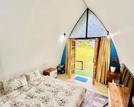 Gayana Hills シアターのホテル