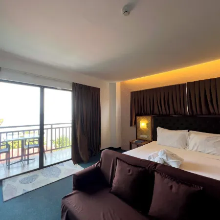 Aozora Seaside Mactan