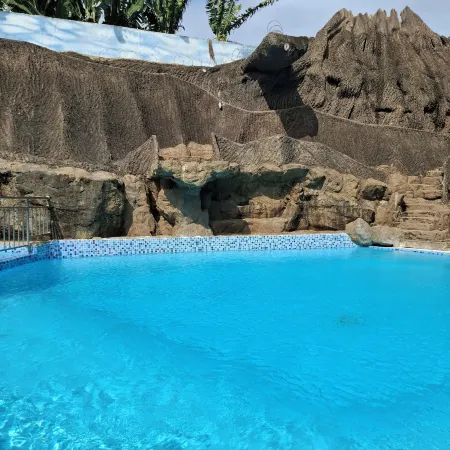 Shoki Shoki Lodge
