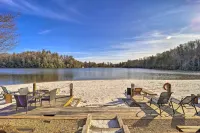 10 Mi to Sugar Mountain: Cozy Newland Cabin! - 3-Star