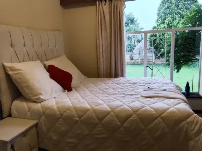 JM TOURS & SAFARIS GUEST House Hotels near Florida Park