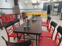 Hotel Shree Rajrajeshwar Palace 마헷워 호텔