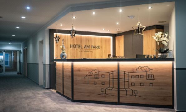 Hotel Am Park - Housity