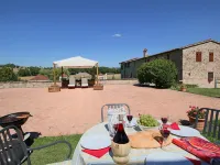 Cottage in Todi with Pool and Terrace