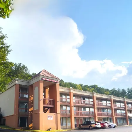 OYO Hotel Harriman Near I-40