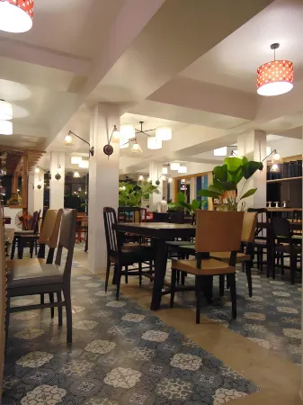 Hotel de Condor Отели в г. Остров Кондао