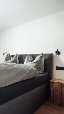 Apartment WANDERSCHUH & sauna-walking distance to hiking trails&shopping/restaurants