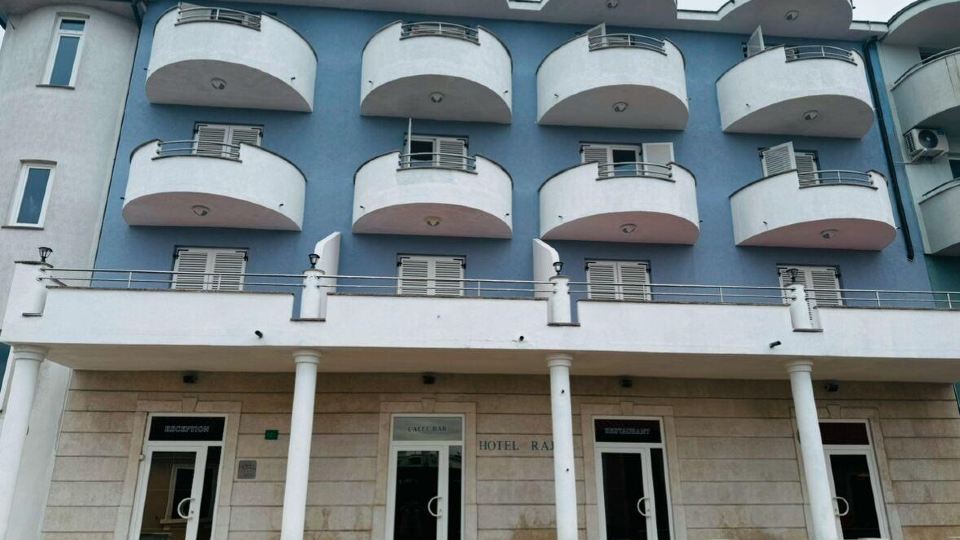 Artena Hotel