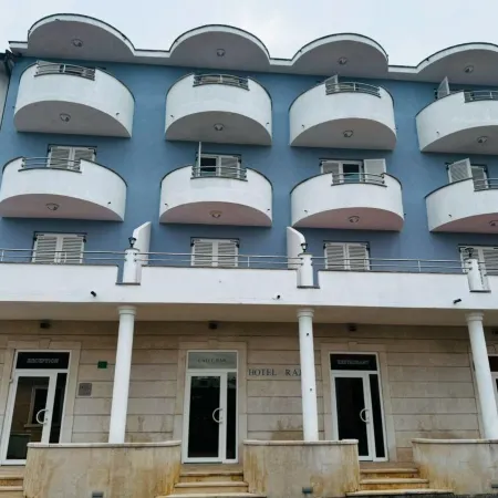 Artena Hotel