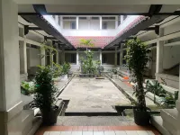 Griya Indah Hotel Near Station Bandung โรงแรมใน