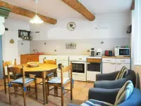 Sunny Provence Home with Terrace Hotels in Monteux