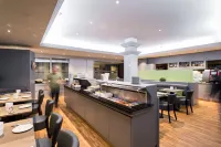 City Hotel Biel Bienne Free Parking - breakfast