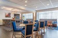 Hampton Inn Akron-South Hotels in Coventry Township