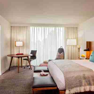 ダブルツリー バイ ヒルトン アトランタ ウィンディ ヒル ボールパーク Rooms