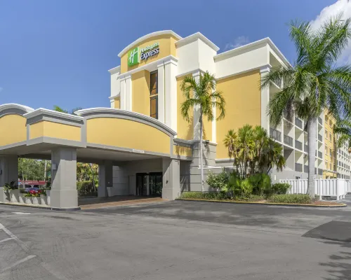 Holiday Inn Express CAPE CORAL-FORT MYERS AREA by IHG Hotels in Lee County