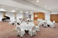Holiday Inn NÜRNBERG CITY CENTRE by IHG - breakfast