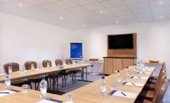 Holiday Inn Express STRATHCLYDE PARK M74, JCT.5 by IHG