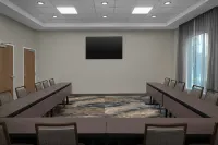 Fairfield by Marriott Inn & Suites Weldon - 3-Star