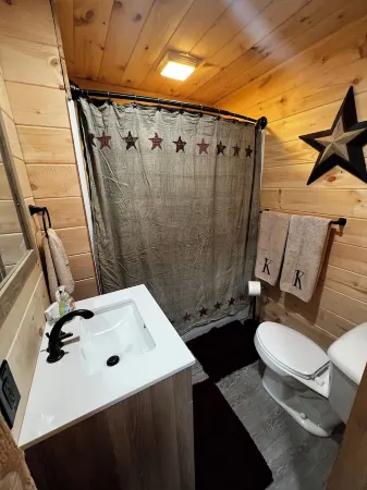 Cozy camp with an amazing view!