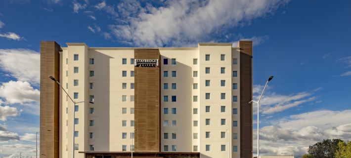 Staybridge Suites SALTILLO by IHG Các khách sạn ở Saltillo