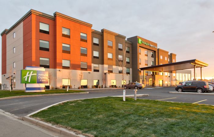 Holiday Inn Express & Suites NORTH BATTLEFORD by IHG