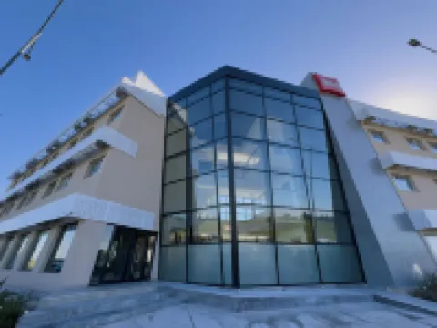 Ibis Puerto General San Martin Hotel a 