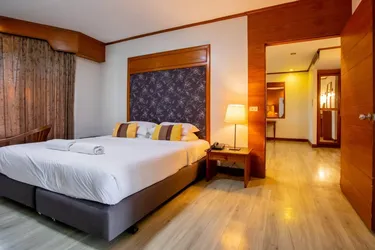 รูปภาพของโรงแรมรอยัลไดมอน จ.เพชรบุรี