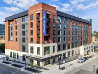 Hampton Inn by Hilton Omaha UN Medical Center Area فنادق في أوماها