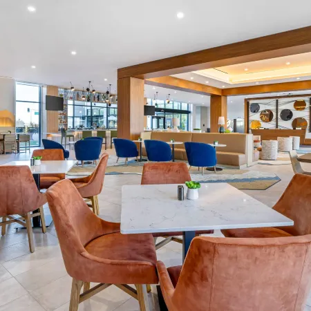 Cambria Hotel Burbank Airport
