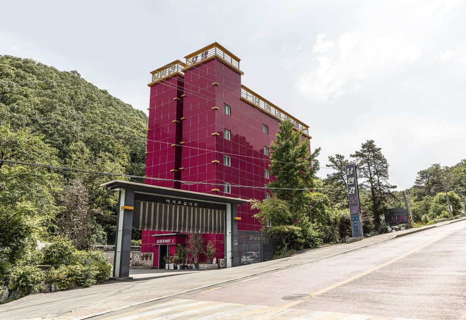 광주 남한강모텔 대표 이미지