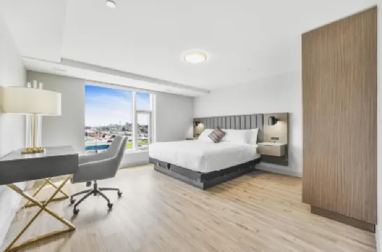 Skye Hotel & Residences, BW Signature Collection Hotels near Humber College