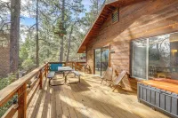 Idyllwild Cabin w/ Deck & Tahquitz Peak Views