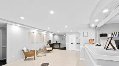 Bridgewater Rivercity Hotel berhampiran Story Bridge Deli & Cafe