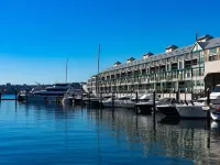 King Size Studio With Water View, Walk To The City - Kitchens