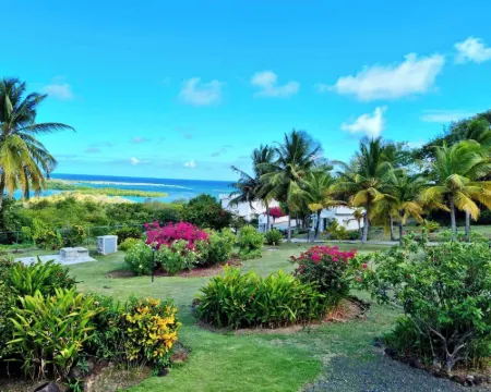 Castles in Paradise #C6 - 1Bd by Zenbreak Hotels in Savannes