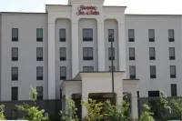 Hampton Inn & Suites Chesapeake-Square Mall