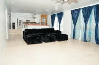 Large Family Home Near Phoenix - 2-Star