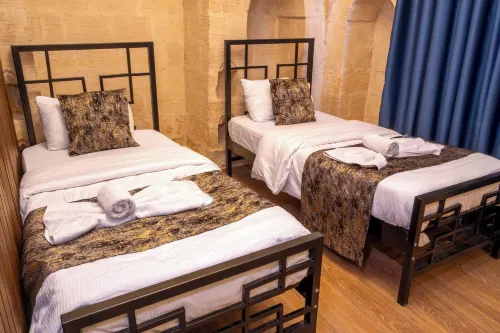 Kadim Hotel