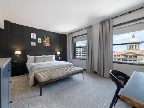The Sam Houston Hotel, Tapestry Collection by Hilton Hotels near Preston Station